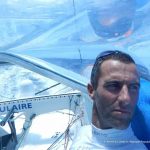 Thomas Coville breekt record wereldomzeiling solo met 8 dagen